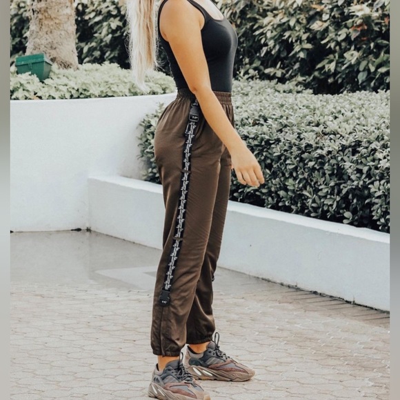 LF the brand Women’s Logo Track Pants - Picture 1 of 7